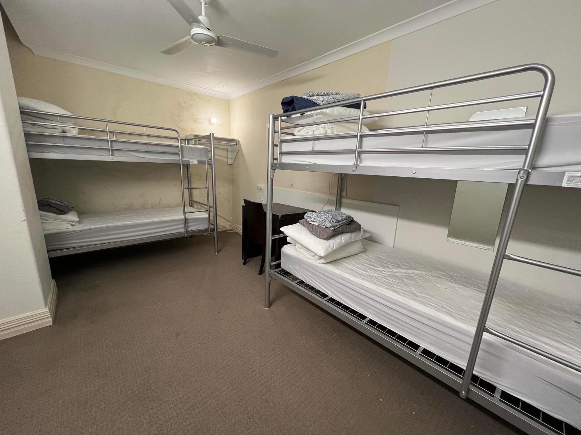 Wallaby Backpackers Hostel Perth - Note - Valid Passport Required To Check In - Eksteriør bilde